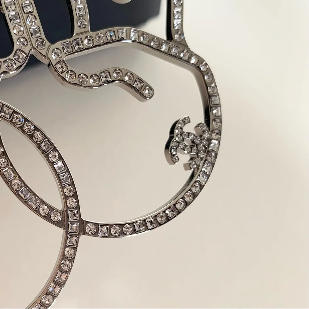 Chanel large peace hands pin